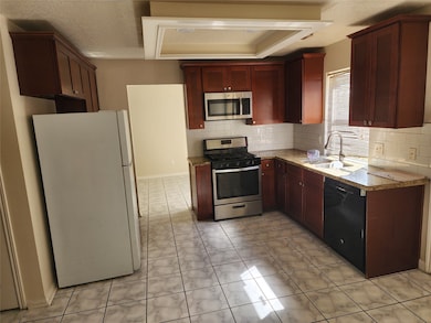 14219 Berrington Dr, Houston, TX 77083 - photo 2