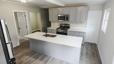 26 Maple St, Spencer, MA 01562 - photo 3