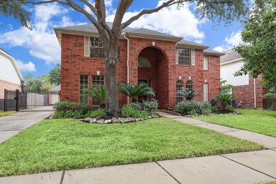 8911 Apple Mill Dr, Houston, TX 77095 - photo 2