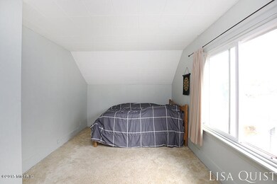 2042 Plainfield Ave NE, Grand Rapids, MI 49505 - photo 7