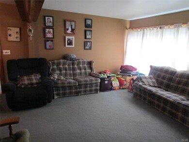 1542 Dale Ln, Bethlehem, PA 18018 - photo 6