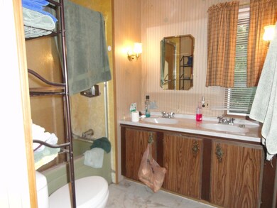 242 Bascom Rd, Newport, NH 03773 - photo 6