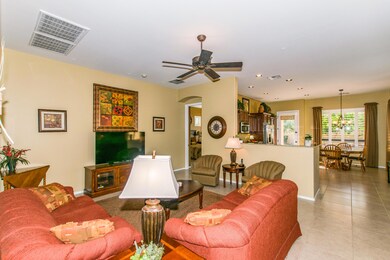 03 Family Room