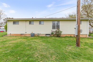 943 Judy Dr, Farmington, MO 63640 - photo 5