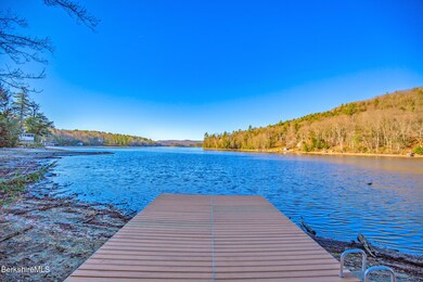 DOCK