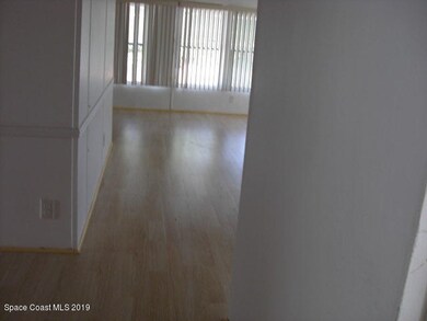 629 Oleander Cir unit 2, Sebastian, FL 32976 - photo 5