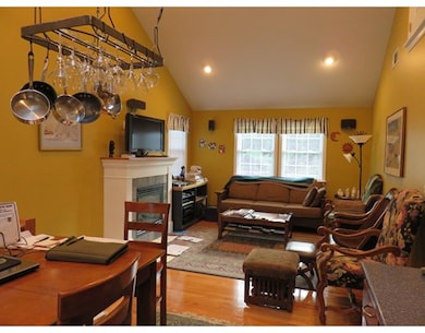 34 Pondover Rd unit 36, Billerica, MA 01821 - photo 4