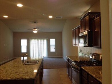 6682 E Fedora Ave unit 25, Fresno, CA 93727 - photo 5