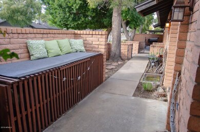 Maple Ave Front Porch2