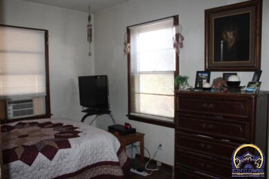 632 SW Randolph Ave, Topeka, KS 66606 - photo 7