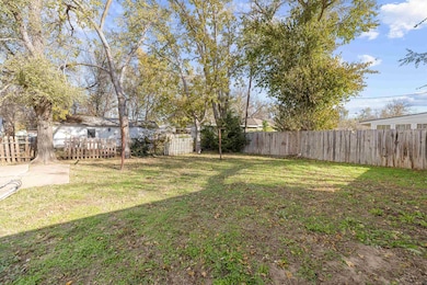 1109 Stack Ave, Salina, KS 67401 - photo 4