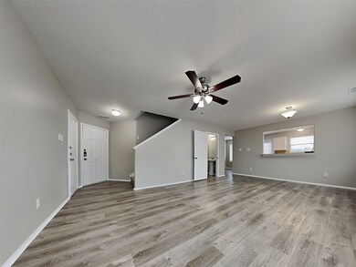 17206 Hawks Landing Dr, Hockley, TX 77447 - photo 2