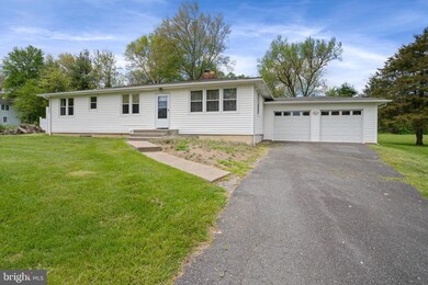 19359 Gleedsville Rd, Leesburg, VA 20175 - photo 3