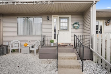 62512 Raleigh Ct unit 4, South Lyon, MI 48178 - photo 6