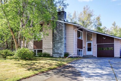 6610 Sherwood Cir, Anchorage, AK 99504 - photo 2