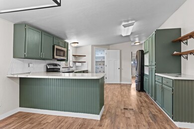 284 N 100 E, Washington, UT 84780 - photo 5