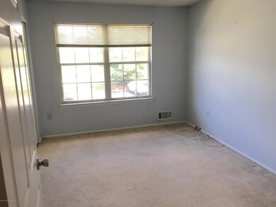 72 Players Cir unit 34A2, Tinton Falls, NJ 07724 - photo 7