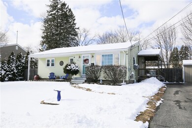43 Montcalm Rd, Warwick, RI 02889 - photo 2