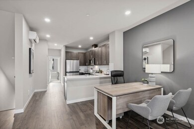 23413 Edmonds Way unit D5, Edmonds, WA 98026 - photo 4