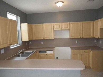 11612 NW 43rd Terrace, Doral, FL 33178 - photo 5