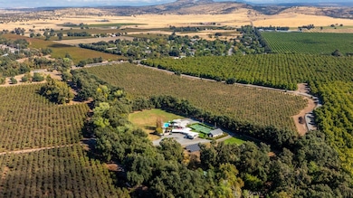 unlisted-address, Red Bluff, CA 96080 - photo 4