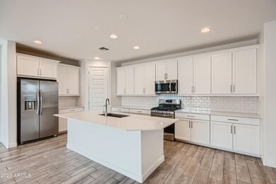 08 Kitchen