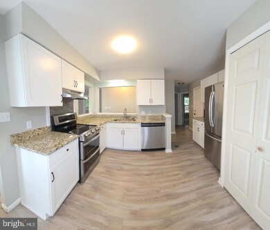 10620 Cobblestone Dr, Spotsylvania, VA 22553 - photo 3