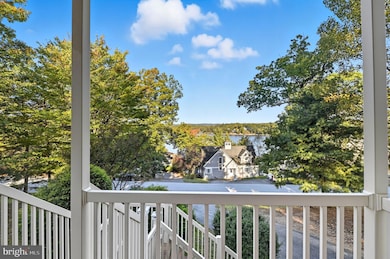 121 Waterside Ln, Cross Junction, VA 22625 - photo 5