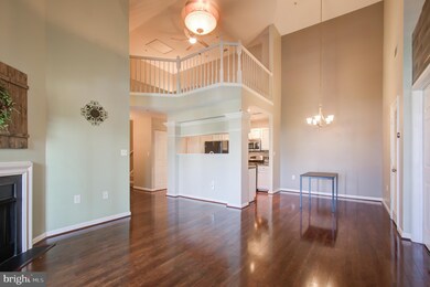 20453 Chesapeake Square unit 301, Sterling, VA 20165 - photo 3