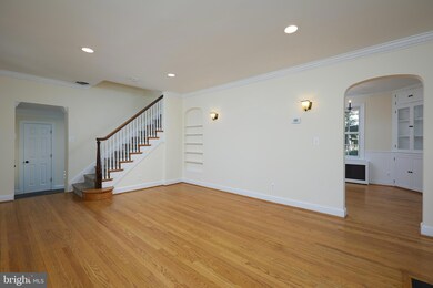 8504 Loughborough Place, Chevy Chase, MD 20815 - photo 5