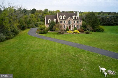 4377 Hawk Cir, Doylestown, PA 18902 - photo 4