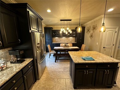 Kitchen dining area