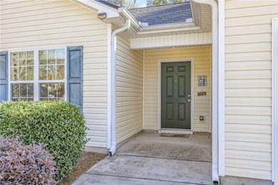 172 Settle St, Winder, GA 30680 - photo 5