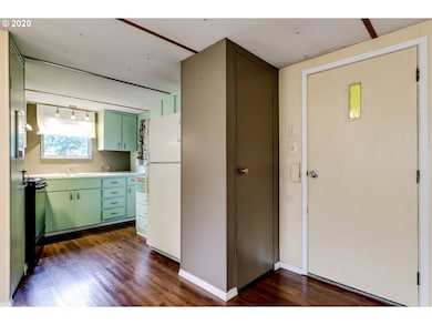 Entrance/Foyer