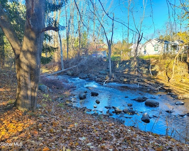 121 Bushnell Rd, Mayfield, NY 12117 - photo 5