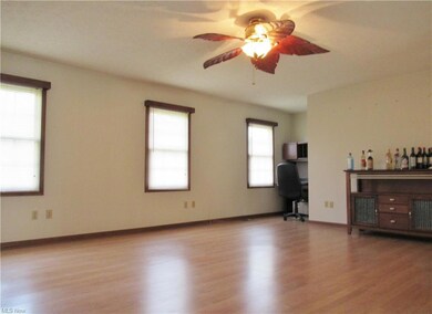 8508 Columbia Rd, Olmsted Falls, OH 44138 - photo 3