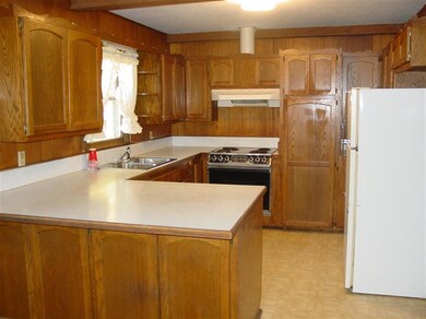 201 Park St, Nixa, MO 65714 - photo 2