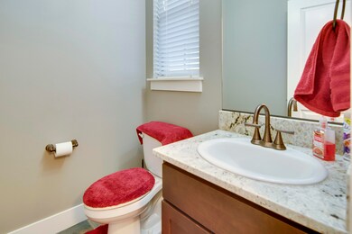 1032 SE Leonel Ln, Bend, OR 97702 - photo 5