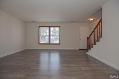 203 Olde Newburgh Dr, Newburgh, IN 47630 - photo 2