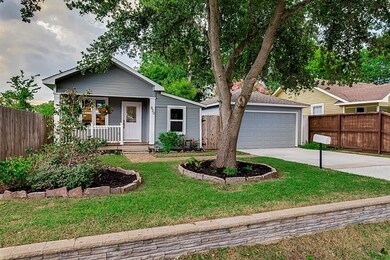 820 Kern St, Houston, TX 77009 - photo 2