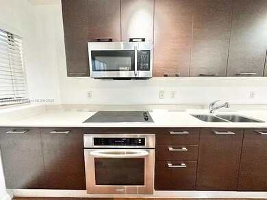 1550 Pennsylvania Ave unit 114, Miami Beach, FL 33139 - photo 6