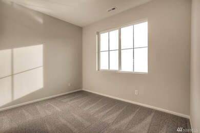 902 Maple Ln SW unit 58, Orting, WA 98360 - photo 6