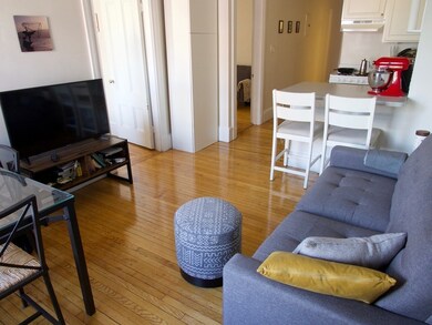 891 Massachusetts Ave unit 16, Cambridge, MA 02139 - photo 3