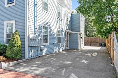 41 Washington St unit B, Newburyport, MA 01950 - photo 2