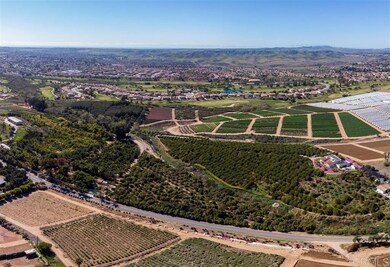 461 Wilshire Rd, Oceanside, CA 92057 - photo 2