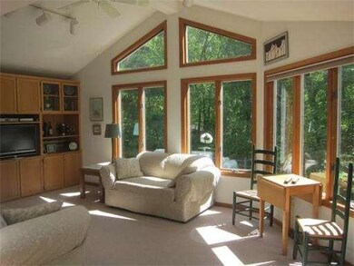 228 Shaw Farm Rd, Holliston, MA 01746 - photo 4