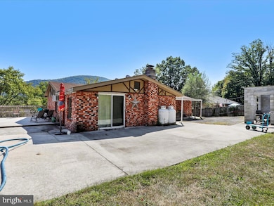 12303 Mcmullen Hwy SW, Cumberland, MD 21502 - photo 4