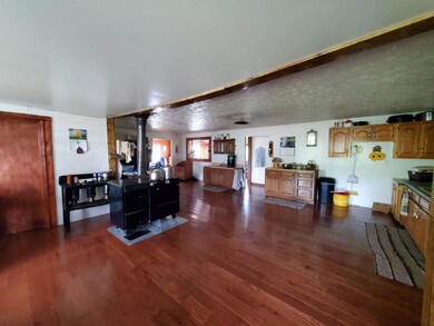 2001 Highway 3443, Annville, KY 40402 - photo 7