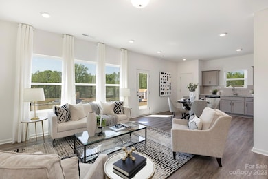 122 Dyssa Loop unit 180, Statesville, NC 28625 - photo 4