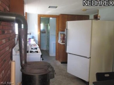 1000 Webster Rd, Jefferson, OH 44047 - photo 3